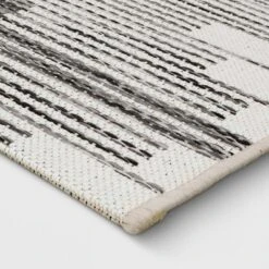 Graphic Steps Outdoor Rug Black - Project 62â„¢