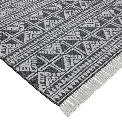 Outdoor Rug Tasseled Charcoal - Project 62™ 5 Outdoor Rug Tasseled Charcoal - Project 62™ - Image 3