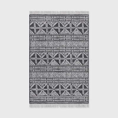 Outdoor Rug Tasseled Charcoal - Project 62™ 7 Outdoor Rug Tasseled Charcoal - Project 62™ - Image 5